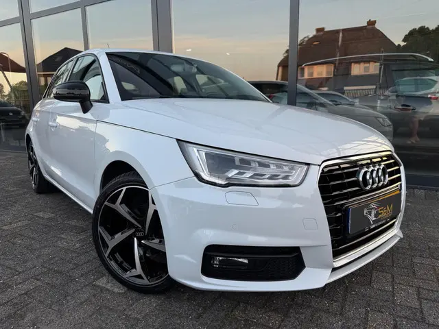 Audi A1 Sportback 1.0 TFSI Adrenalin 2017 Benzine