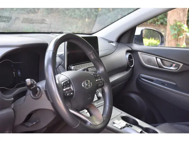 Hyundai Kona EV Comfort 64 kWh 2020 Elektrisch 6