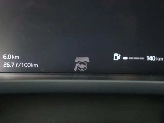 Volvo XC60 2.0 B4 R-Design 2022 Benzine 24