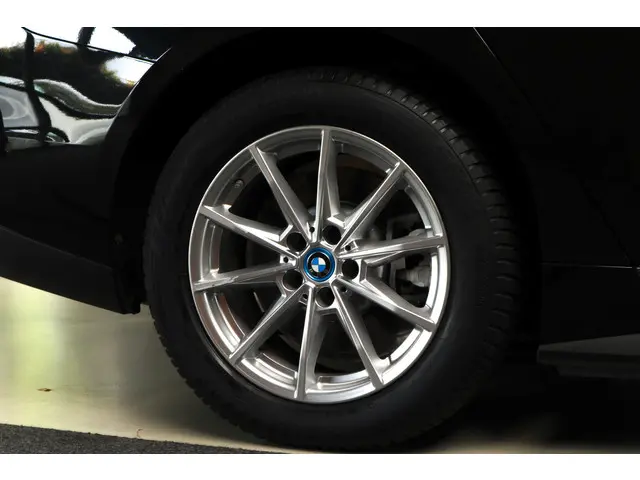 BMW i4 eDrive40 84 kWh M-pakket 2022 Elektrisch 13