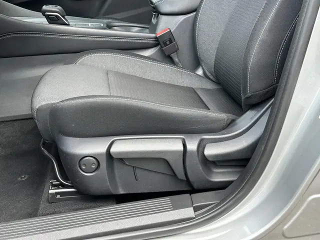 Nissan QASHQAI 1.3 MHEV Xtronic N-Connecta 2024 Benzine 14