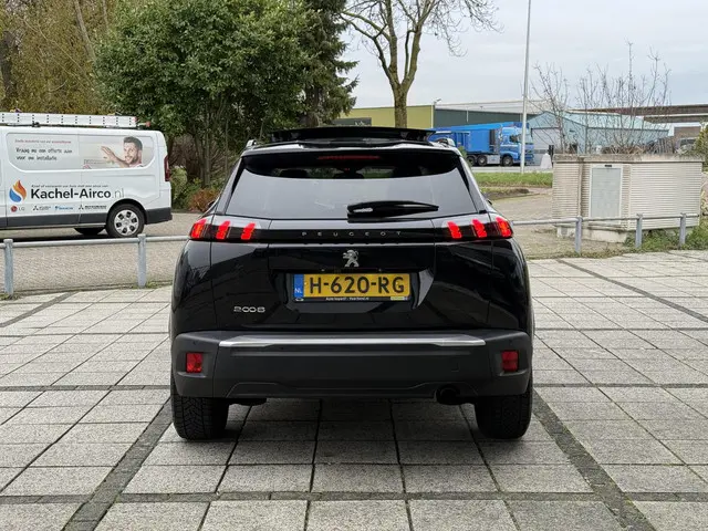 Peugeot 2008 1.5 BlueHDi Allure 2020 Diesel 5