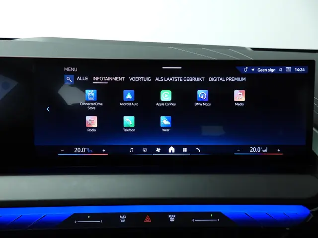 BMW X3 30e xDrive 2025 Hybride Benzine 24