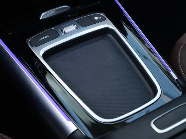 Mercedes-Benz GLA 180 AMG Line 2025 Benzine 26