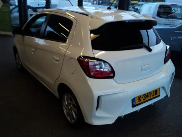 Mitsubishi Space Star 1.2 Active 2021 Benzine 6