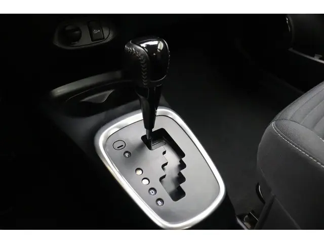 Toyota Yaris 1.5 Hybrid Aspiration 2018 Hybride Benzine 17