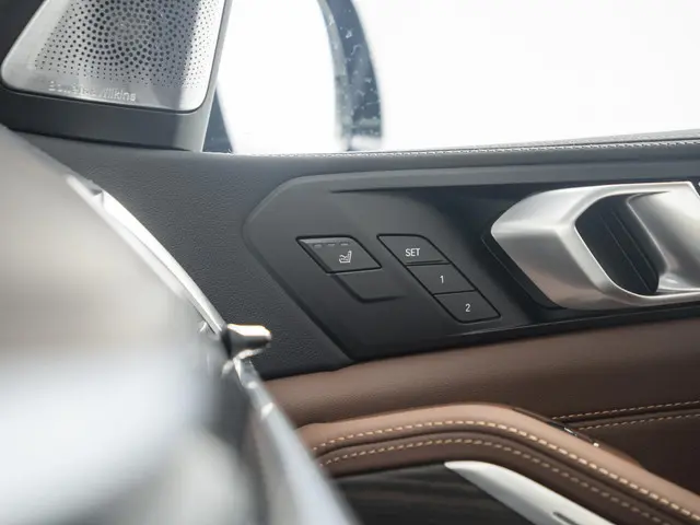 BMW X5 xDrive50e 2025 Hybride Benzine 61