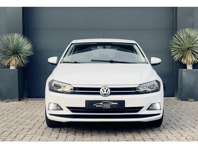 Volkswagen Polo 1.0 TSI Beats 2018 Benzine 2