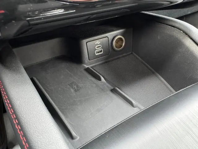 Ford Kuga 2.5 FHEV ST-Line 2025 Hybride Benzine 26