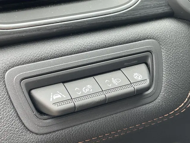 Renault Captur 1.3 mild hybrid 160 iconic 2024 Benzine 26