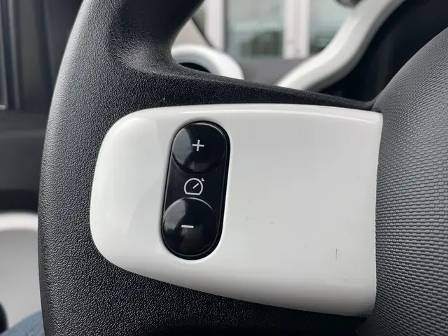 Renault Twingo Z.E. R80 Collection 2022 Elektrisch 18