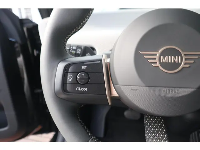 MINI 3-Deurs E 2025 Elektrisch 15