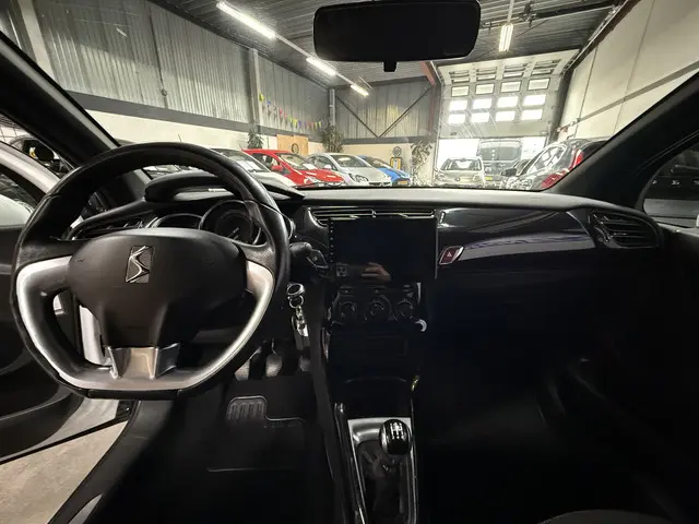 Citroën DS3 1.2 VTi Chic 2013 Benzine 7