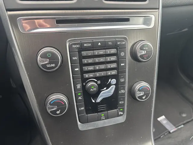 Volvo XC60 2.0 T5 FWD Summum 2014 Benzine 11