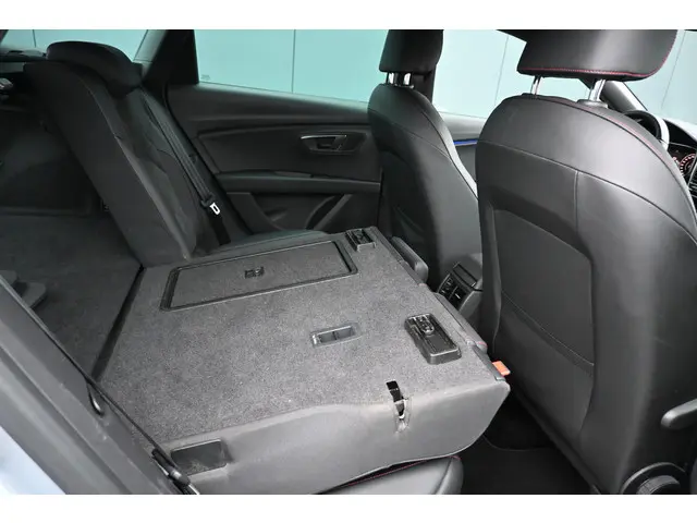 SEAT Leon ST 1.5 TSI FR Ultimate Edition 2020 Benzine 26