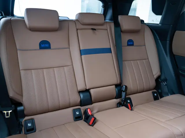 MINI Countryman E Favoured 2024 Elektrisch 11