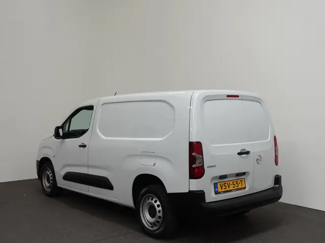 Opel Combo 1.5D L2H1 Standaard 2022 Diesel 4
