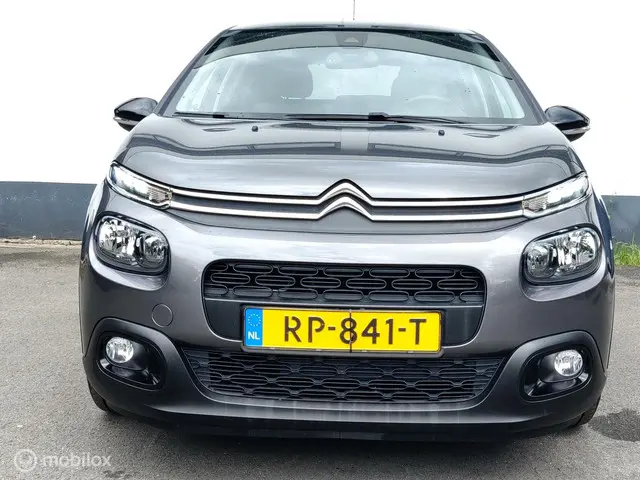 Citroën C3 1.2 PureTech ELLE 2018 Benzine 4