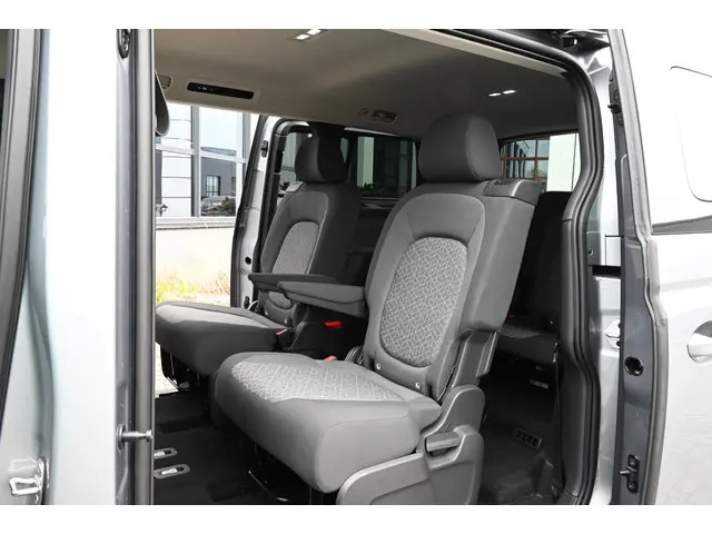 Volkswagen ID. Buzz Pro 86 kWh LWB 6p. 2024 Elektrisch 13