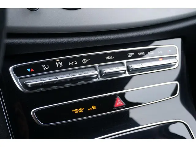 Mercedes-Benz E-Klasse Estate 200 Premium 2018 Benzine 37