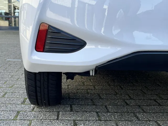 Toyota Yaris 1.5 Hybrid Active 2019 Hybride Benzine 43