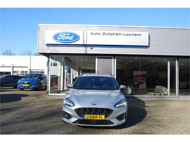 Ford Focus Wagon 1.5 EcoBoost ST-Line 150pk 2019 Benzine 2