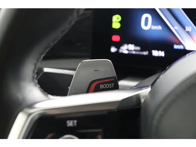 BMW 7 Serie 750e xDrive 2024 Hybride Benzine 51