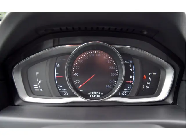 Volvo V70 2.0 T4 Polar+ 2016 Benzine 27