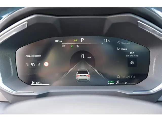 Lynk & Co 01 1.5 PHEV 2022 Hybride Benzine 25