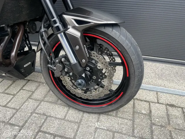 Kawasaki Versys 650 ABS 2013 Benzine 6