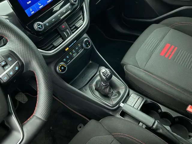 Ford Fiesta 1.0 EcoBoost Hybrid ST-Line 2022 Benzine 12