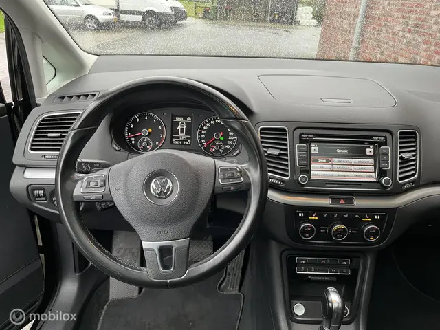 Volkswagen Sharan 1.4 TSI Highline 6p. 2012 Benzine 9