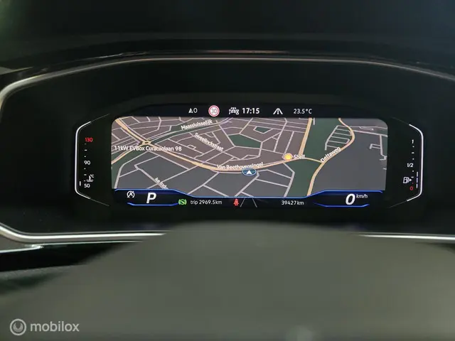 Volkswagen T-Roc 1.5 TSI R-Line 2023 Benzine 7