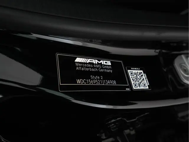 Mercedes-Benz GLA 45 AMG 4-Matic 2015 Benzine 36