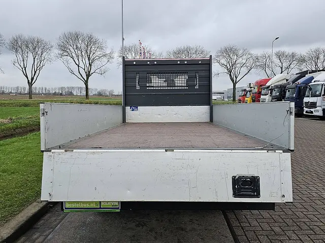 Mercedes-Benz Sprinter 317 2022 Diesel 12