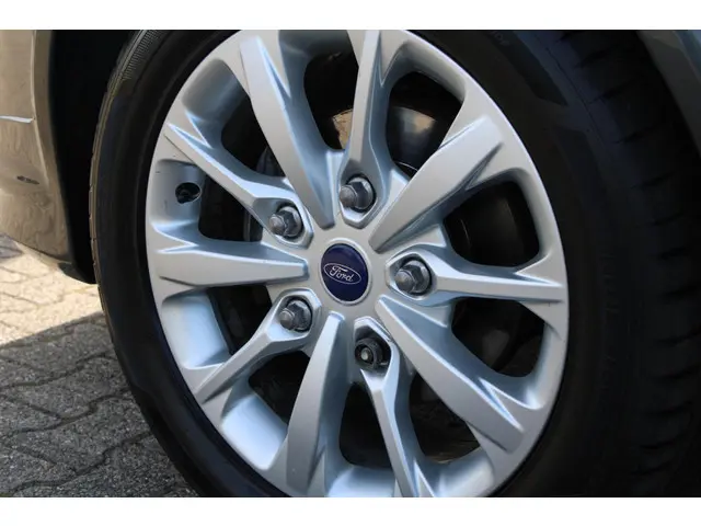 Ford Transit Custom 290 2.2 TDCI L1H1 Sport 2016 Diesel 25