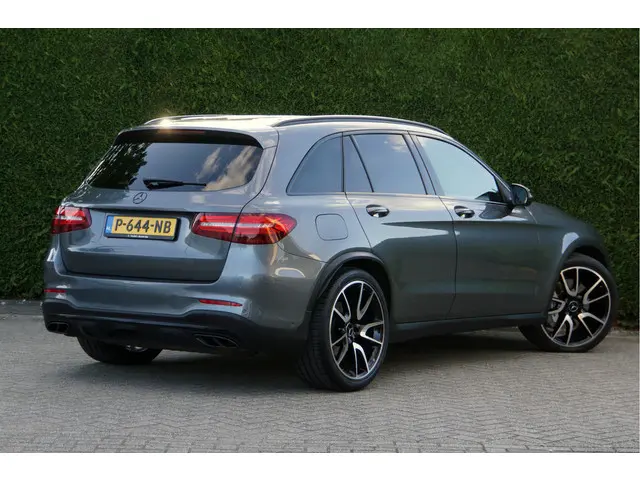 Mercedes-Benz GLC 2