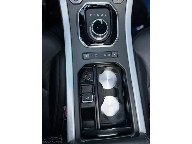 Land Rover Range Rover 2.0 Si4 HSE Dynamic 2016 Benzine 31