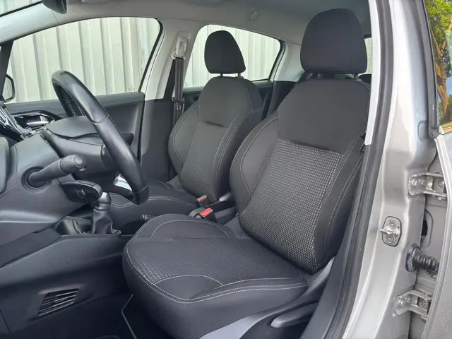 Peugeot 208 5-drs 1.2 Allure !! VERKOCHT!! 2016 Benzine 8