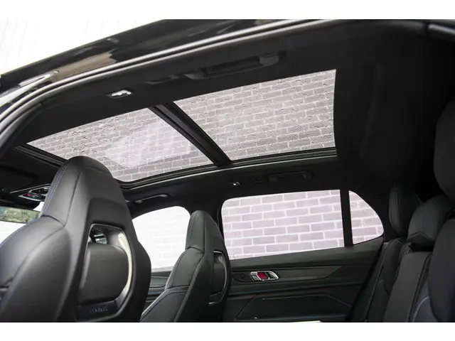 Lynk & Co 01 1.5 2025 Hybride Benzine 37