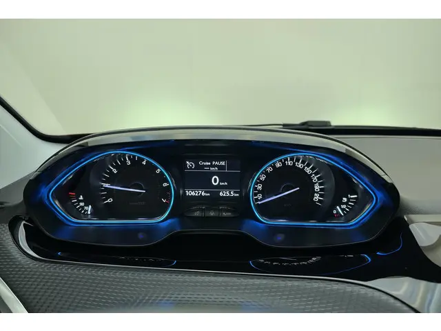 Peugeot 2008 1.2 PureTech Allure 2016 Benzine 29