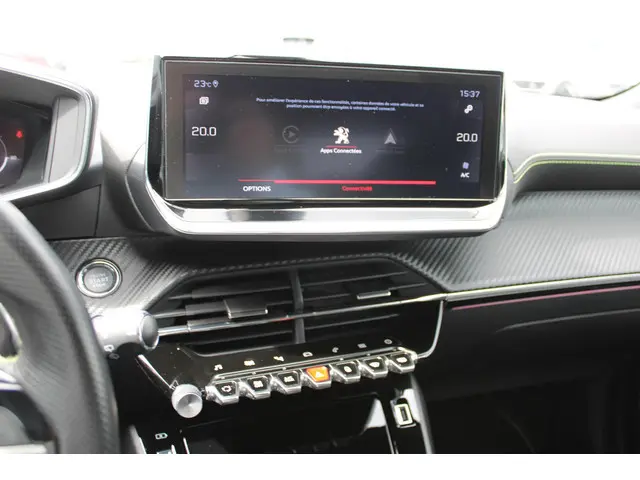 Peugeot 2008 1.2 PureTech GT-Line 2020 Benzine 24