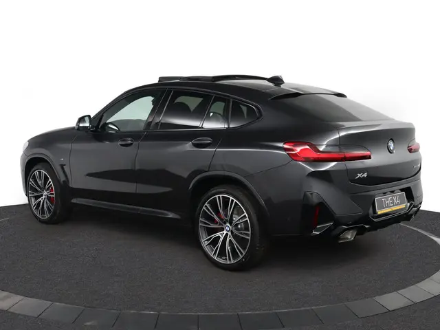 BMW X4 xDrive30i 2026 Benzine 10