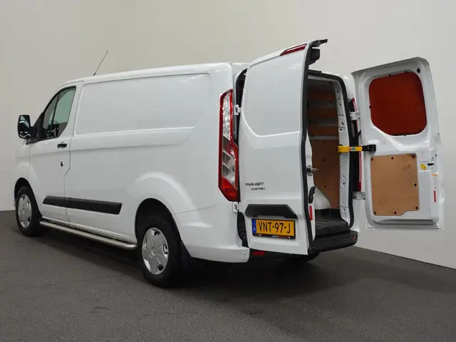 Ford Transit Custom 105pk L1H1 Trend 2022 Diesel 30