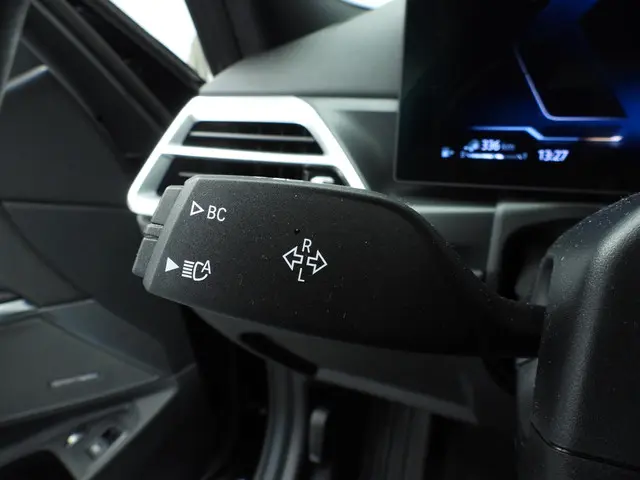 BMW 3 Serie Touring 330e 2025 Hybride Benzine 47