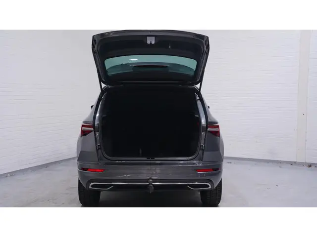 Škoda Karoq 1.5 TSI ACT Sportline Business 2023 Benzine 52