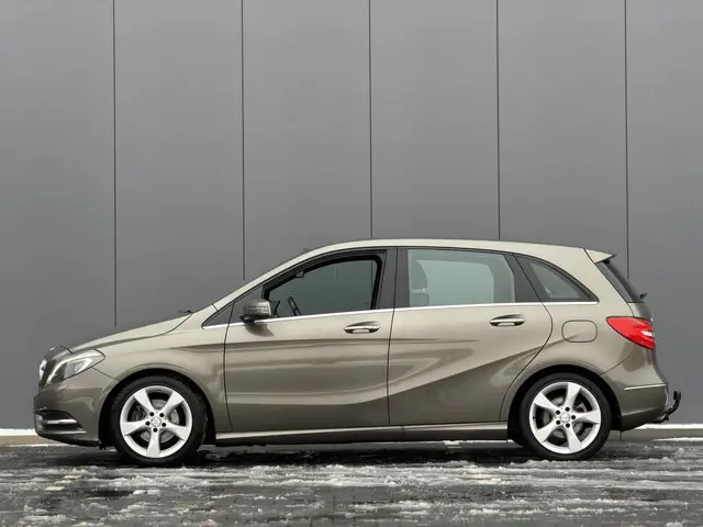 Mercedes-Benz B-Klasse 180 Prestige 2014 Benzine 7