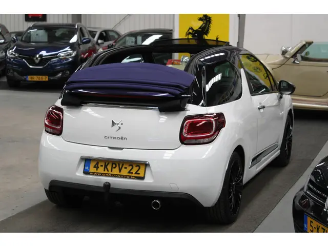 Citroën DS3 Cabrio 1.2 VTi Chic 2013 Benzine 4