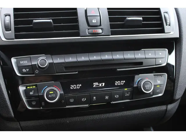 BMW 1 Serie M140i xDrive zeer mooie staat 2017 Benzine 23