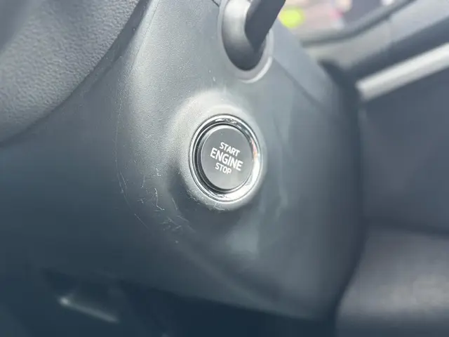 Škoda Karoq 1.0 TSI Business Edition 2022 Benzine 31